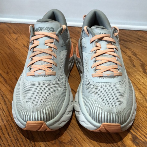 Hoka Bondi 7 Women’s Running Shoes Sz 10 HARBOR MIST / SHARKSKIN